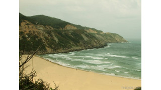 Biển Bãi Môn, Bãi Xép là hai bãi tắm nổi tiếng nhất ở Phú Yên